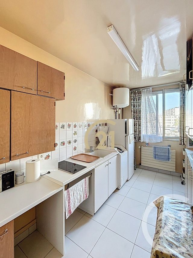 Appartement F4 à vendre - 4 pièces - 77,09 m2 - Cachan - 94 - ILE-DE-FRANCE