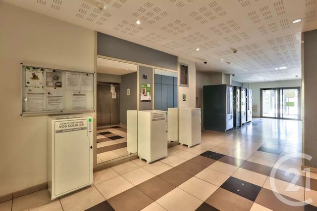 Appartement Studio à vendre - 1 pièce - 21 m2 - Cachan - 94 - ILE-DE-FRANCE