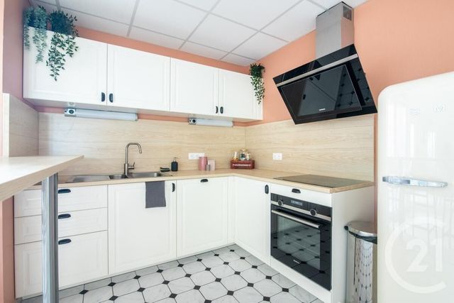 Appartement Studio à vendre - 1 pièce - 21 m2 - Cachan - 94 - ILE-DE-FRANCE