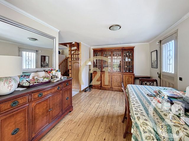 Maison à vendre - 7 pièces - 124 m2 - Cachan - 94 - ILE-DE-FRANCE