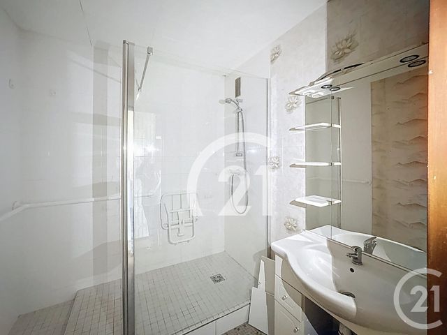 Appartement F4 à vendre - 4 pièces - 76 m2 - Villiers Le Bel - 95 - ILE-DE-FRANCE