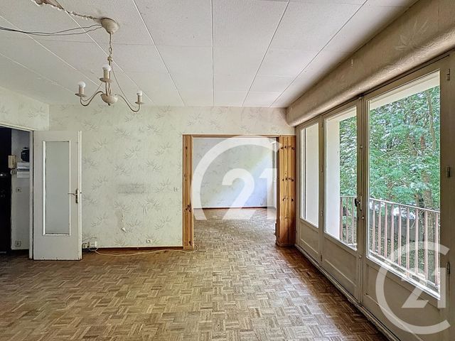 Appartement F4 à vendre - 4 pièces - 76 m2 - Villiers Le Bel - 95 - ILE-DE-FRANCE