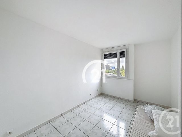 Appartement F5 à vendre - 5 pièces - 99,09 m2 - Villiers Le Bel - 95 - ILE-DE-FRANCE