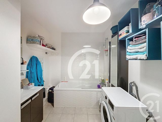 Appartement F2 à vendre - 2 pièces - 44 m2 - Villiers Le Bel - 95 - ILE-DE-FRANCE