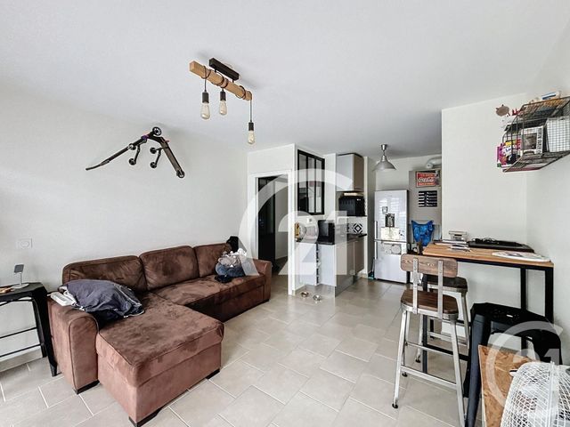 Appartement F2 à vendre - 2 pièces - 44 m2 - Villiers Le Bel - 95 - ILE-DE-FRANCE