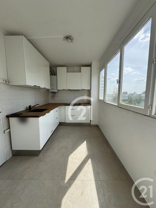 Appartement F3 à vendre - 3 pièces - 61,21 m2 - Villiers Le Bel - 95 - ILE-DE-FRANCE