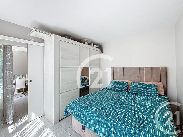 Appartement F4 à vendre - 4 pièces - 76 m2 - Villiers Le Bel - 95 - ILE-DE-FRANCE