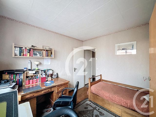 Appartement F4 à vendre - 4 pièces - 74,43 m2 - Villiers Le Bel - 95 - ILE-DE-FRANCE