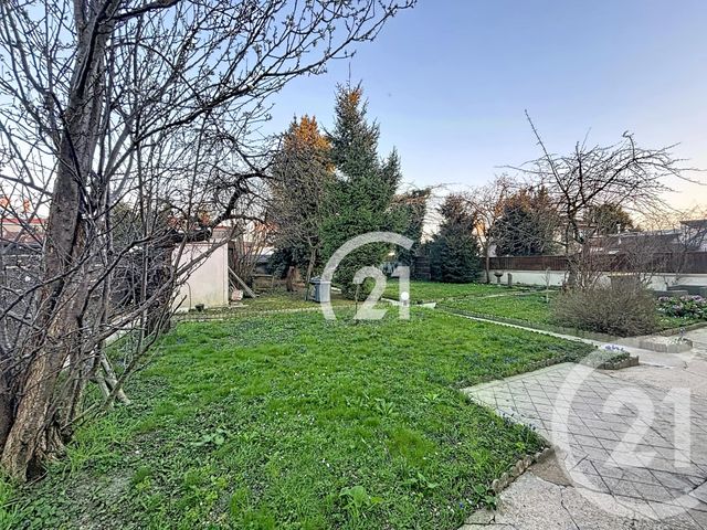 Maison &agrave; vendre - 14 pi&egrave;ces - 204,91 m2 - Le Blanc Mesnil - 93 - ILE-DE-FRANCE