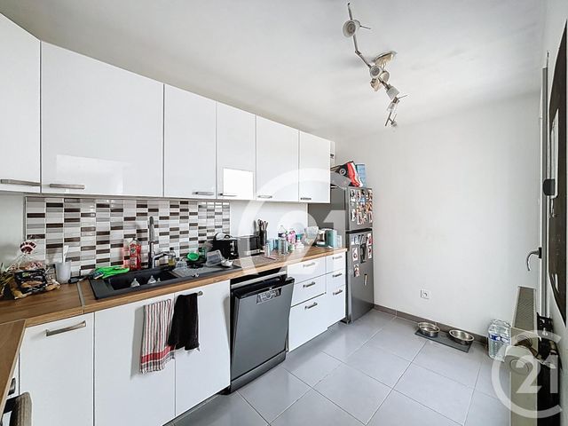 Appartement F4 &agrave; vendre - 3 pi&egrave;ces - 84,05 m2 - Villiers Le Bel - 95 - ILE-DE-FRANCE