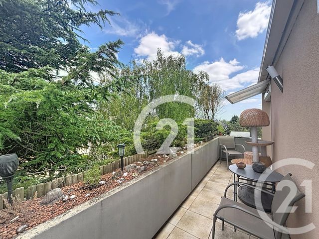 Appartement Duplex &agrave; vendre - 3 pi&egrave;ces - 59,62 m2 - Villiers Le Bel - 95 - ILE-DE-FRANCE