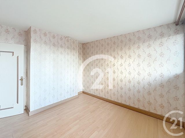 Appartement F3 &agrave; vendre - 4 pi&egrave;ces - 70,20 m2 - Villiers Le Bel - 95 - ILE-DE-FRANCE