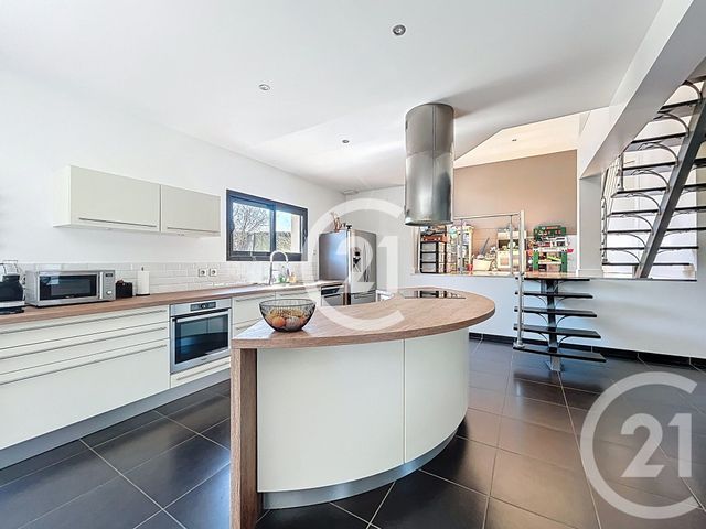 Maison &agrave; vendre - 6 pi&egrave;ces - 169 m2 - Quevreville La Poterie - 76 - HAUTE-NORMANDIE