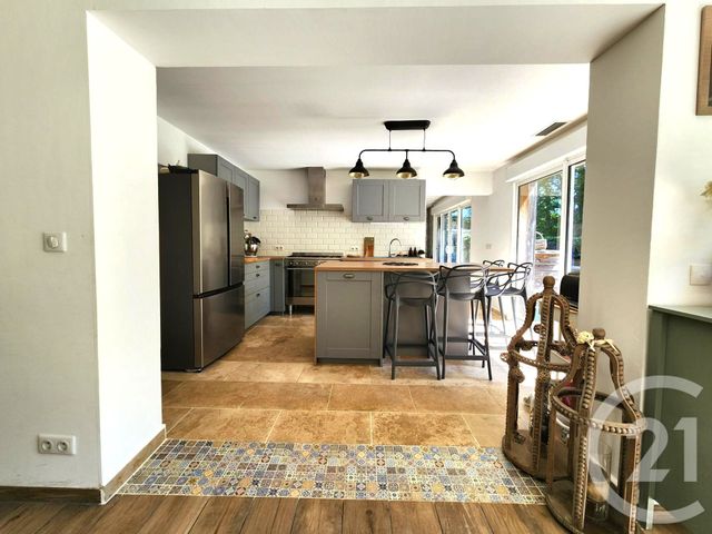 Maison &agrave; vendre - 7 pi&egrave;ces - 188 m2 - St Sauveur - 33 - AQUITAINE