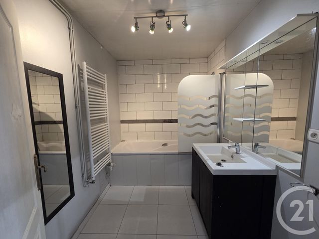 Appartement T4 &agrave; vendre - 5 pi&egrave;ces - 118,13 m2 - Saone - 25 - FRANCHE-COMTE