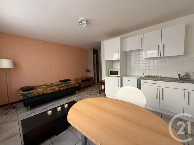 Appartement Studio &agrave; louer - 1 pi&egrave;ce - 23 m2 - Gennes - 25 - FRANCHE-COMTE