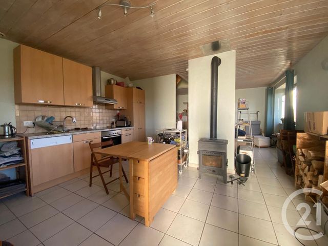 Appartement F4 &agrave; louer - 4 pi&egrave;ces - 69,70 m2 - Montrond Le Chateau - 25 - FRANCHE-COMTE