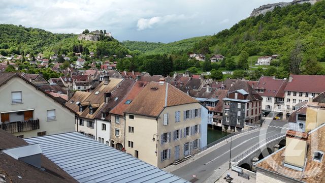 Appartement Duplex &agrave; vendre - 4 pi&egrave;ces - 93,43 m2 - Ornans - 25 - FRANCHE-COMTE