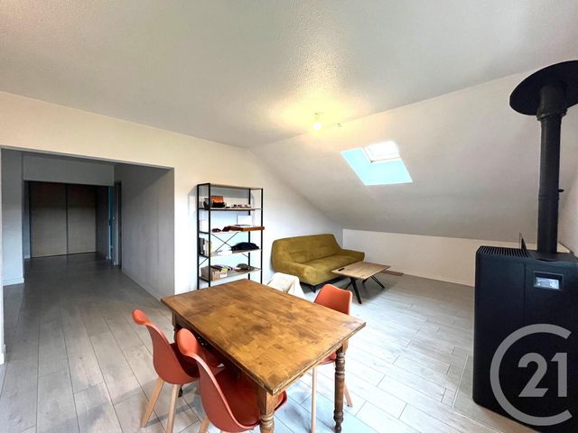 Appartement T3 &agrave; louer - 3 pi&egrave;ces - 62,85 m2 - Saone - 25 - FRANCHE-COMTE