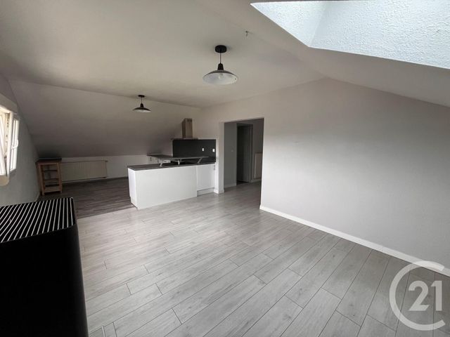 Appartement T3 &agrave; louer - 3 pi&egrave;ces - 62,85 m2 - Saone - 25 - FRANCHE-COMTE