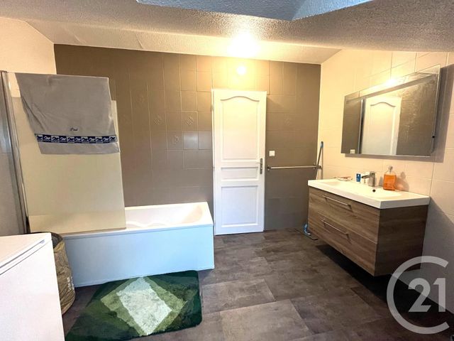 Appartement T3 &agrave; louer - 3 pi&egrave;ces - 62,85 m2 - Saone - 25 - FRANCHE-COMTE