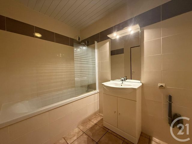 Appartement F3 &agrave; vendre - 3 pi&egrave;ces - 76,55 m2 - Gennes - 25 - FRANCHE-COMTE