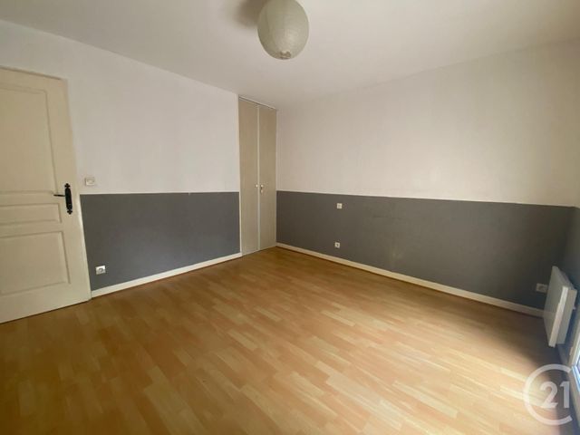 Maison &agrave; louer - 4 pi&egrave;ces - 110,50 m2 - Morre - 25 - FRANCHE-COMTE