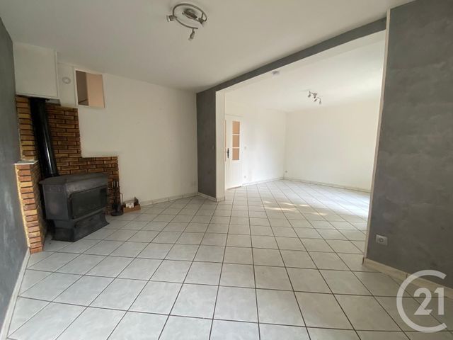 Maison &agrave; louer - 4 pi&egrave;ces - 110,50 m2 - Morre - 25 - FRANCHE-COMTE