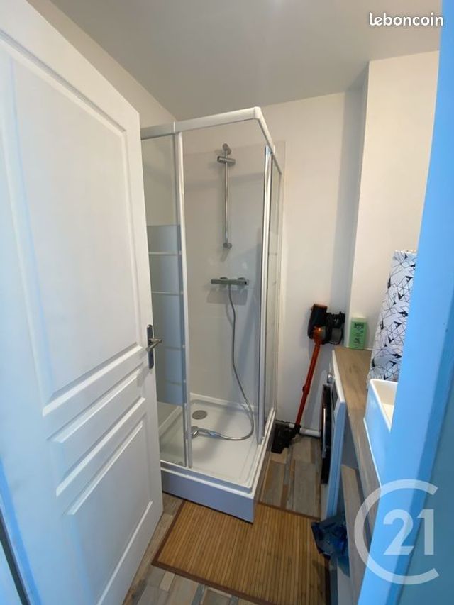 Chambre &agrave; louer - 1 pi&egrave;ce - 9 m2 - Cenon - 33 - AQUITAINE