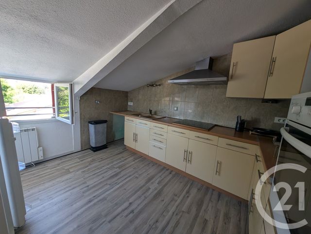 Appartement T3 à louer - 3 pièces - 75,63 m2 - Le Taillan Medoc - 33 - AQUITAINE