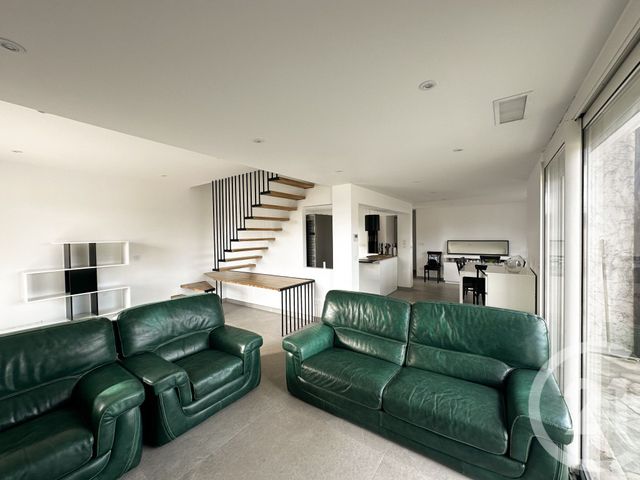 Maison à louer - 7 pièces - 109,09 m2 - St Medard En Jalles - 33 - AQUITAINE