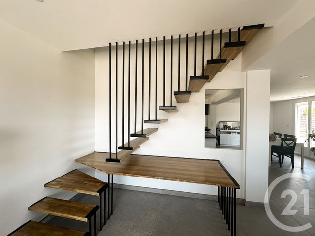 Maison à louer - 7 pièces - 109,09 m2 - St Medard En Jalles - 33 - AQUITAINE