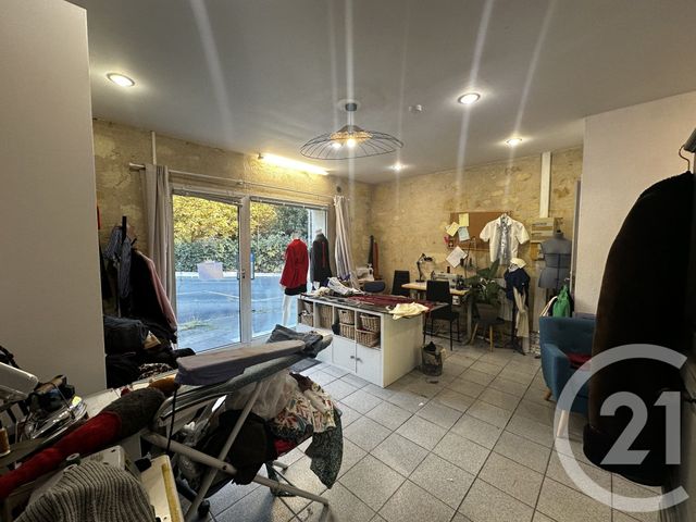 Local commercial à louer - 42.21 m2 - 33 - Gironde