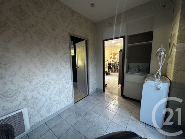 Local commercial à louer - 42.21 m2 - 33 - Gironde