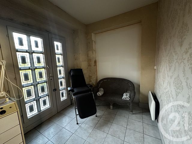 Local commercial à louer - 42.21 m2 - 33 - Gironde