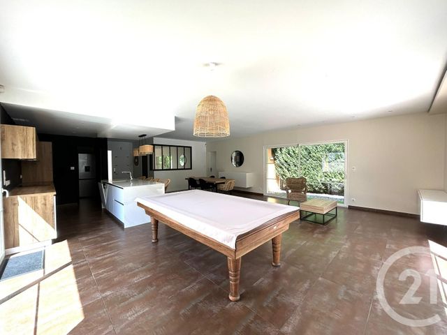 Maison à louer - 7 pièces - 154,66 m2 - St Medard En Jalles - 33 - AQUITAINE