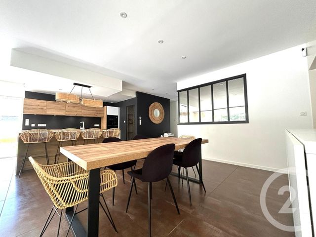 Maison à louer - 7 pièces - 154,66 m2 - St Medard En Jalles - 33 - AQUITAINE