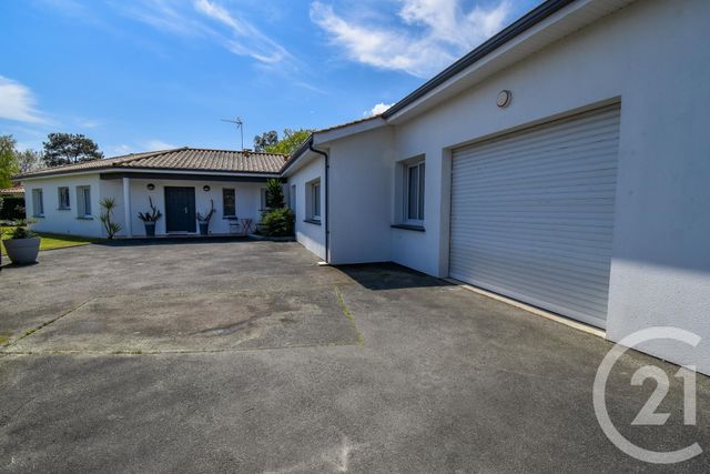 Maison à louer - 8 pièces - 168,84 m2 - St Aubin De Medoc - 33 - AQUITAINE