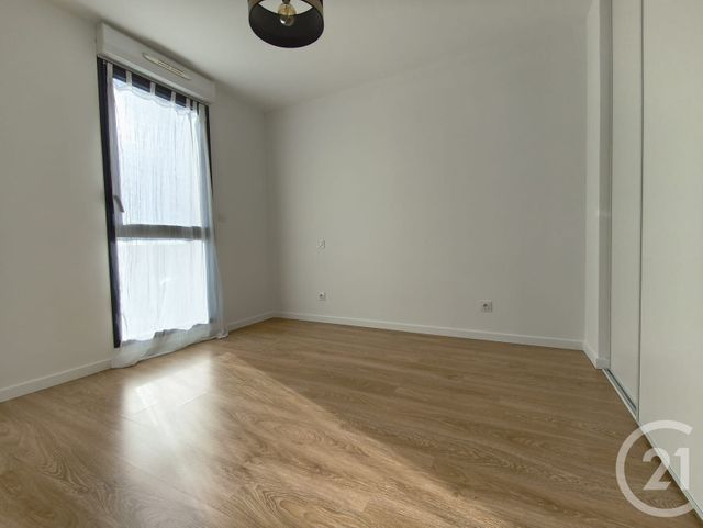 Appartement T2 &agrave; louer - 2 pi&egrave;ces - 41,50 m2 - St Medard En Jalles - 33 - AQUITAINE