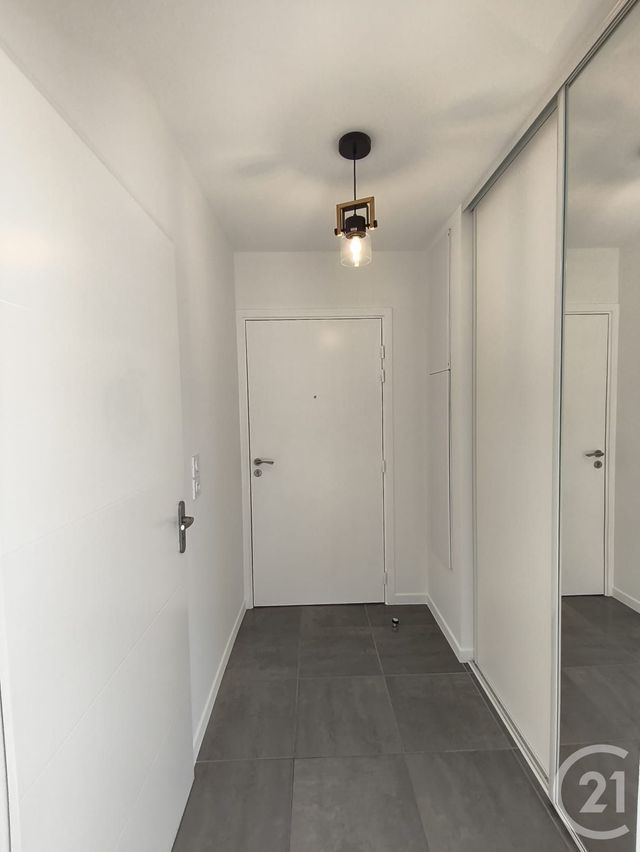 Appartement T2 &agrave; louer - 2 pi&egrave;ces - 41,50 m2 - St Medard En Jalles - 33 - AQUITAINE