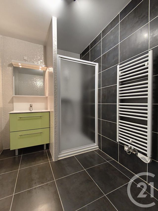 Appartement T2 &agrave; louer - 2 pi&egrave;ces - 41,50 m2 - St Medard En Jalles - 33 - AQUITAINE