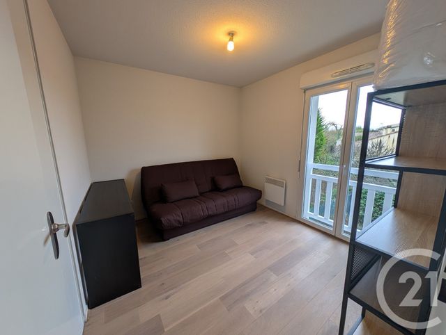 Maison &agrave; louer - 3 pi&egrave;ces - 60 m2 - Le Haillan - 33 - AQUITAINE