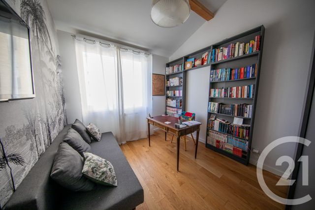 Maison &agrave; louer - 4 pi&egrave;ces - 102 m2 - Bordeaux - 33 - AQUITAINE