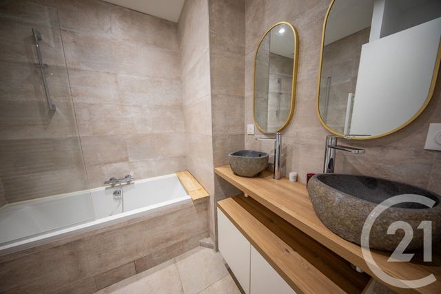 Maison &agrave; louer - 4 pi&egrave;ces - 102 m2 - Bordeaux - 33 - AQUITAINE