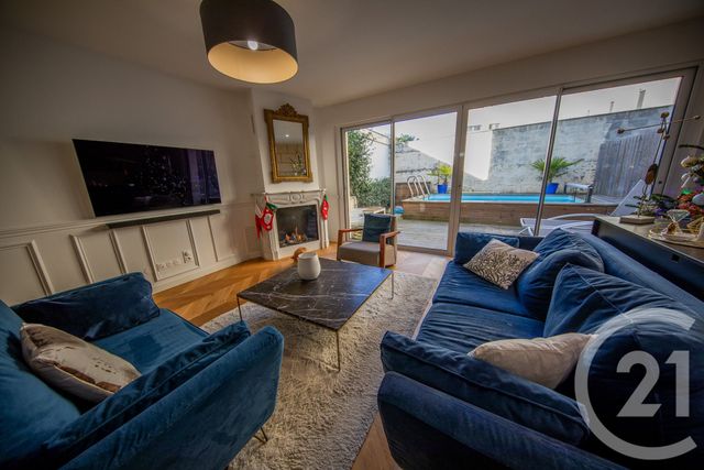 Maison &agrave; louer - 4 pi&egrave;ces - 102 m2 - Bordeaux - 33 - AQUITAINE