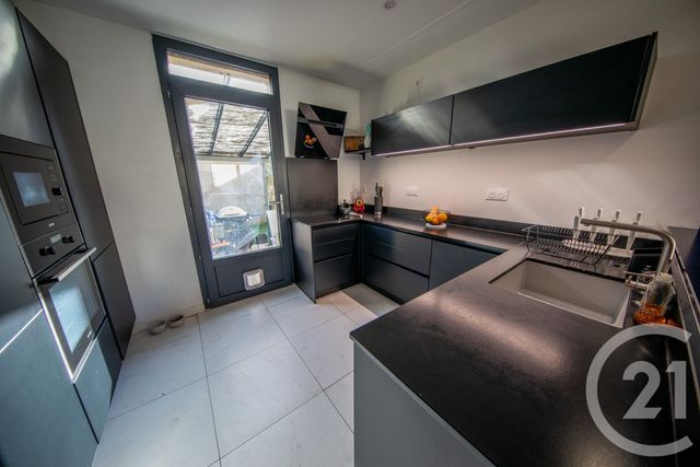 Maison &agrave; louer - 4 pi&egrave;ces - 102 m2 - Bordeaux - 33 - AQUITAINE