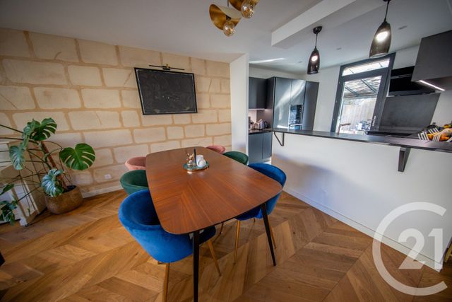Maison &agrave; louer - 4 pi&egrave;ces - 102 m2 - Bordeaux - 33 - AQUITAINE