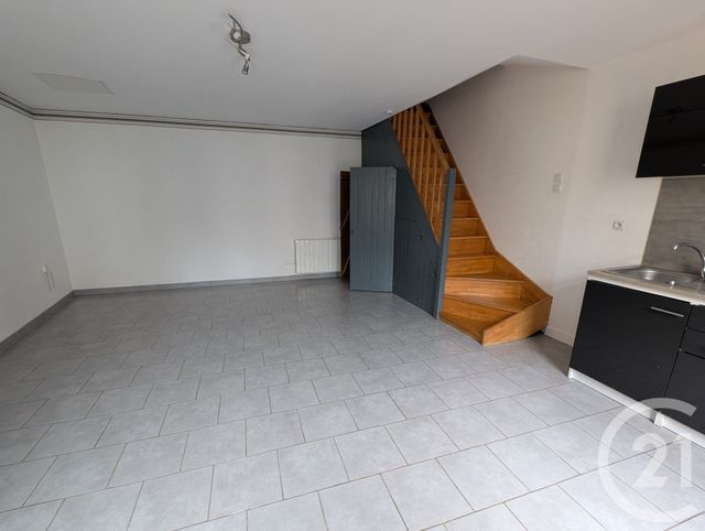 Maison &agrave; louer - 3 pi&egrave;ces - 52,24 m2 - Lamarque - 33 - AQUITAINE