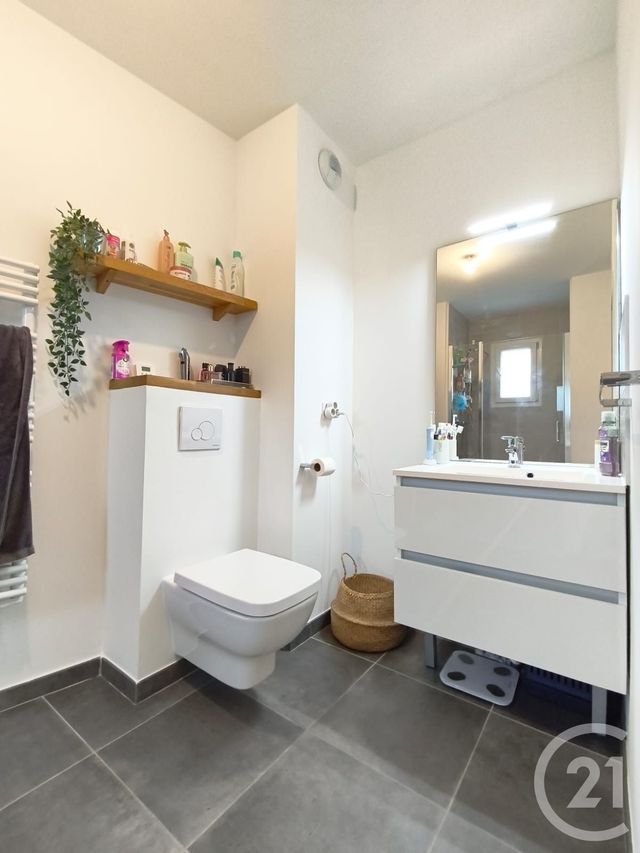 Maison &agrave; louer - 4 pi&egrave;ces - 89,05 m2 - St Aubin De Medoc - 33 - AQUITAINE