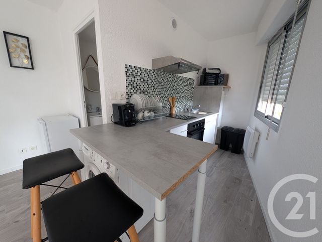 Appartement Studio &agrave; louer - 1 pi&egrave;ce - 30,28 m2 - Bordeaux - 33 - AQUITAINE
